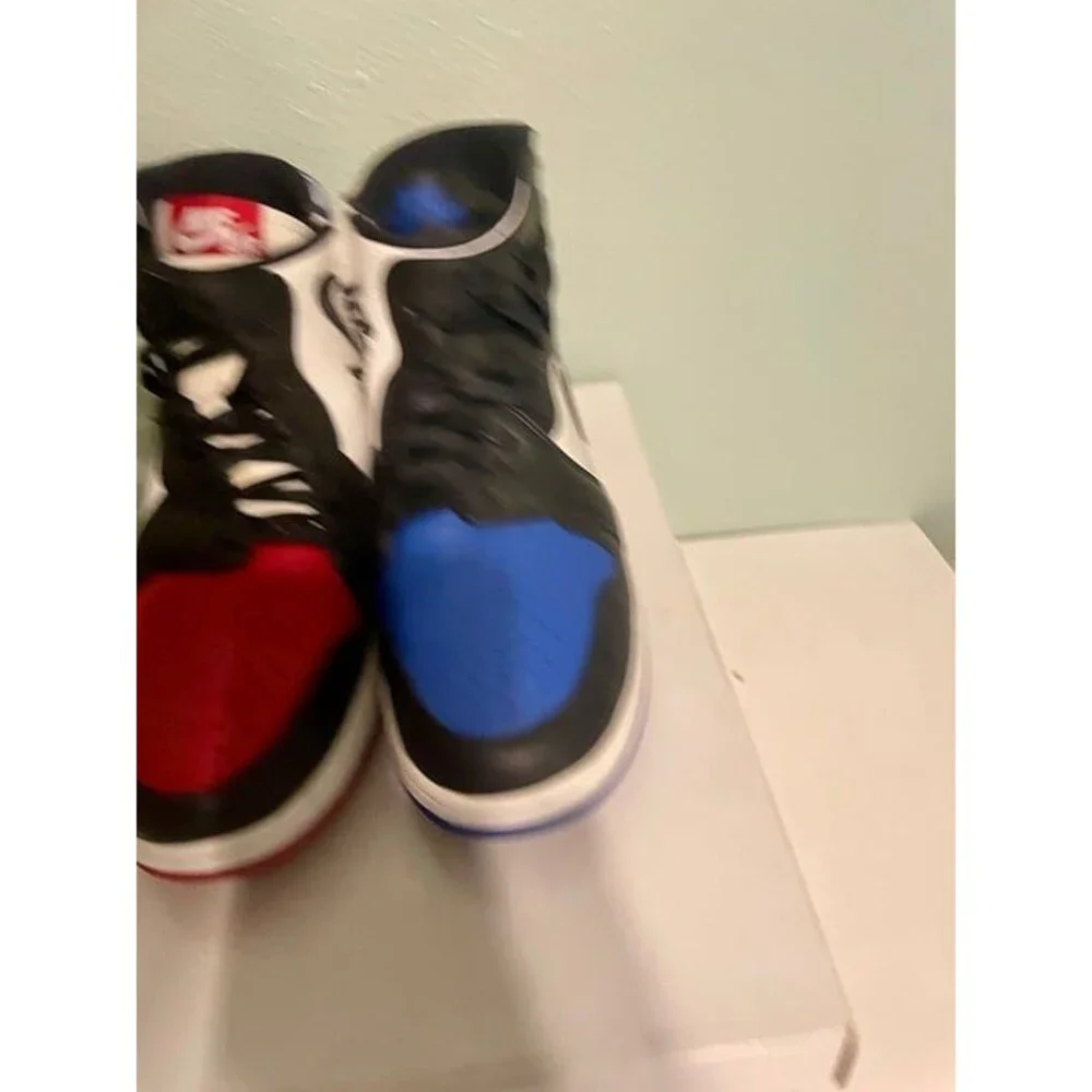Jordan 1 Rebel size 12 Women's 12 Men's 10.5 Shoes Used